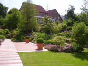 Garten Terrasse Klinker Granit Rasen